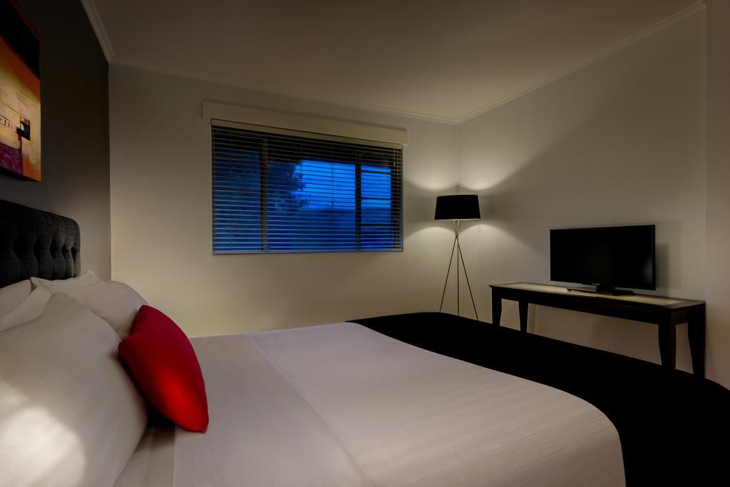 Crest On Barkly Serviced Apartments Мельбурн Экстерьер фото
