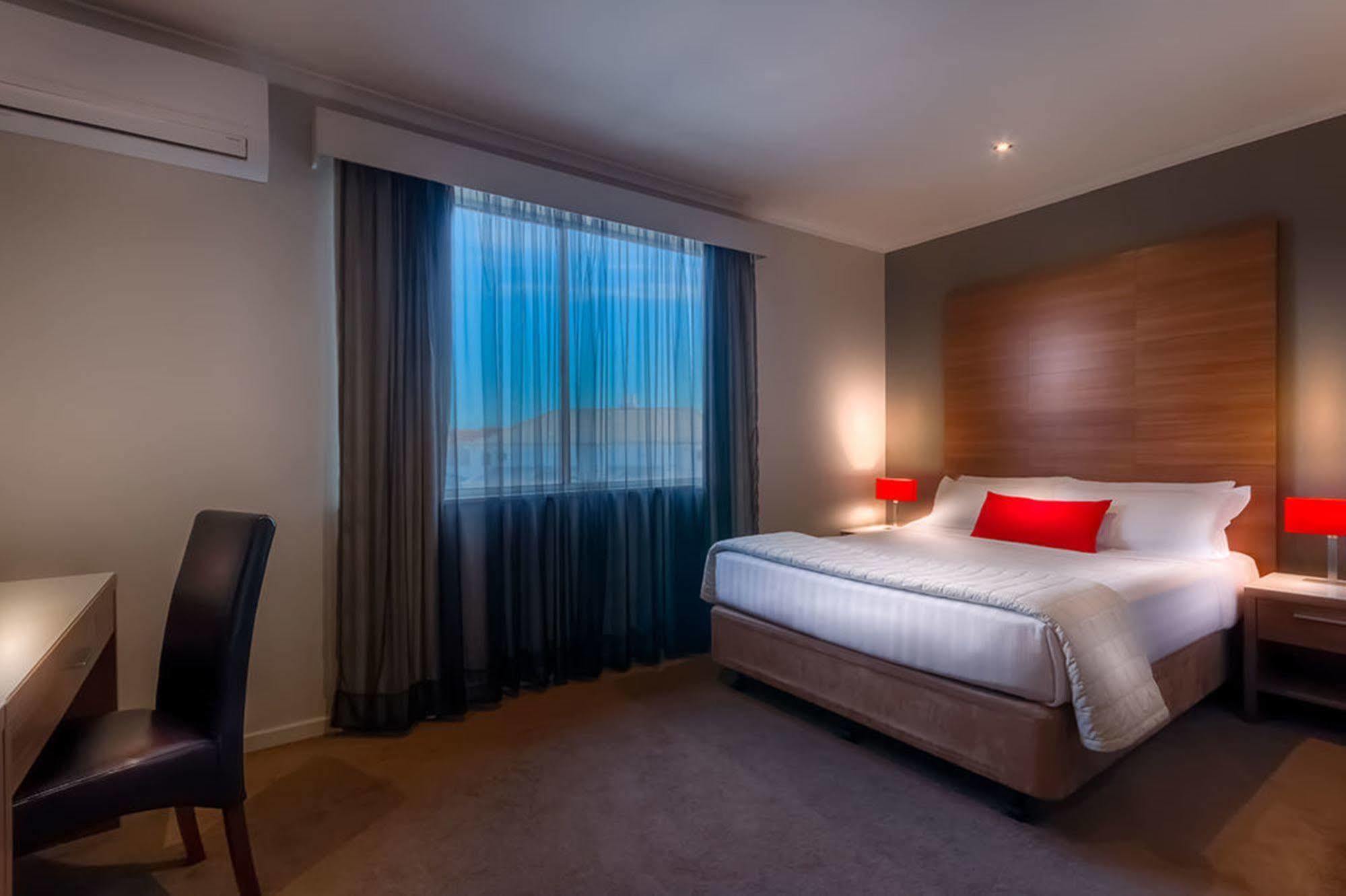 Crest On Barkly Serviced Apartments Мельбурн Экстерьер фото